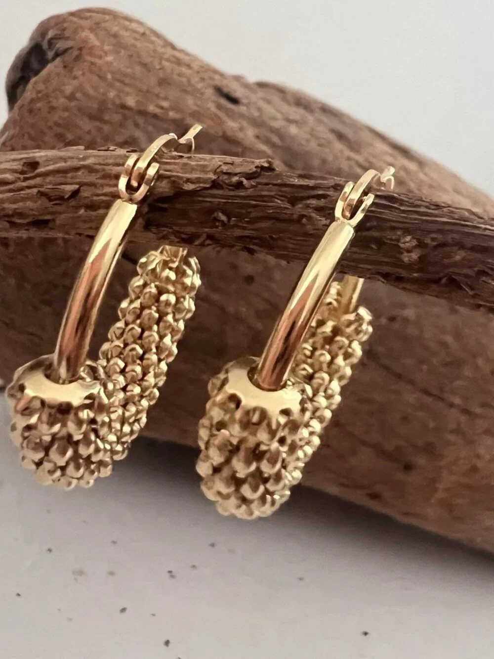 European American Gold Plated Texture C-Shaped Earrings Stainless Steel Jewelry